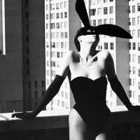 Arta subtilă a provocării — legendarul fotograf Helmut Newton